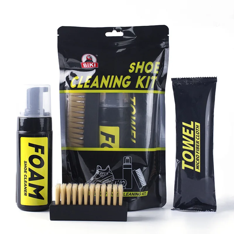 Bezwodny piankowy środek do cz – Sneaker Care Products recenzja i cena